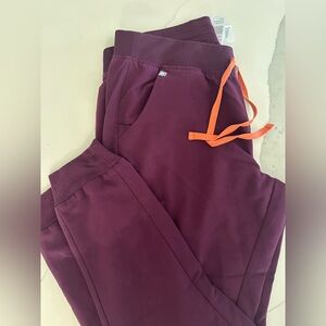 Figs Women Zamora Purple Joggers